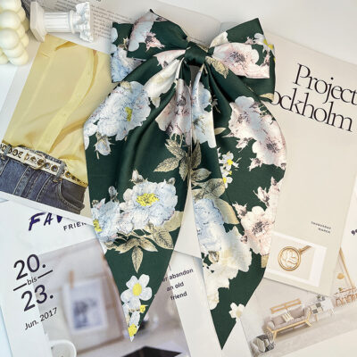 Retro Camellia Big Bow Long Clip-Dark green