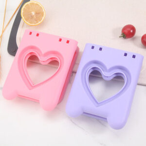 O1CN01B9EIUO1sy1lSG6aDH_!!6000000005834-0-cib Stainless Steel Bread Cutter-Heart-shaped purple