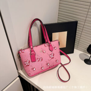 O1CN01VOnABT1c3f8pp6DHY_!!6000000003545-0-cib Retro Print Shoulder Bag-Rose Pink Cherry